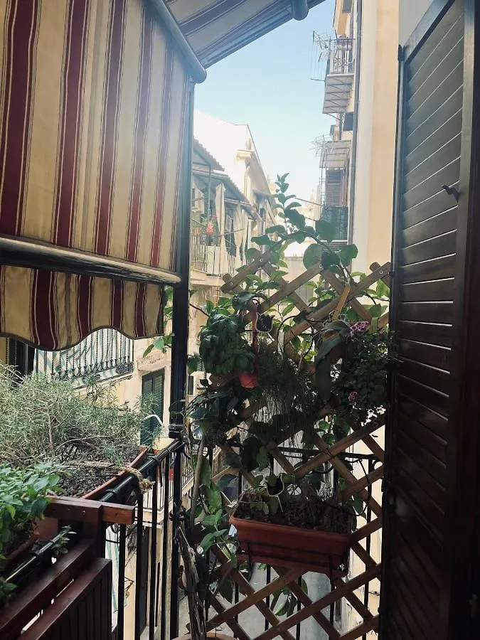 Casa Cló alla Cattedrale Palermo Italia