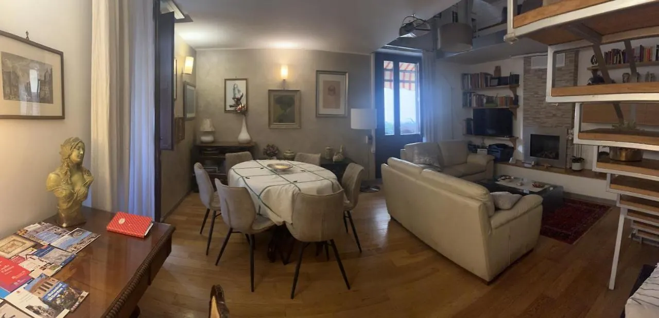 Casa Clo Alla Cattedrale Palermo 0*,